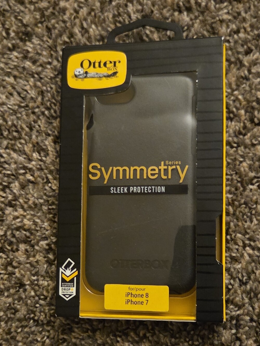 OtterBox Symmetry Series Sleek Protection Case for iPhone 7/8 - Black